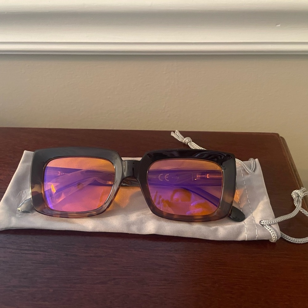 Blue light reading glasses